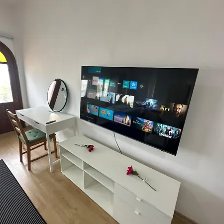 Апартаменты Cute Ikea House Close To The Center, Santa Claus And Myra